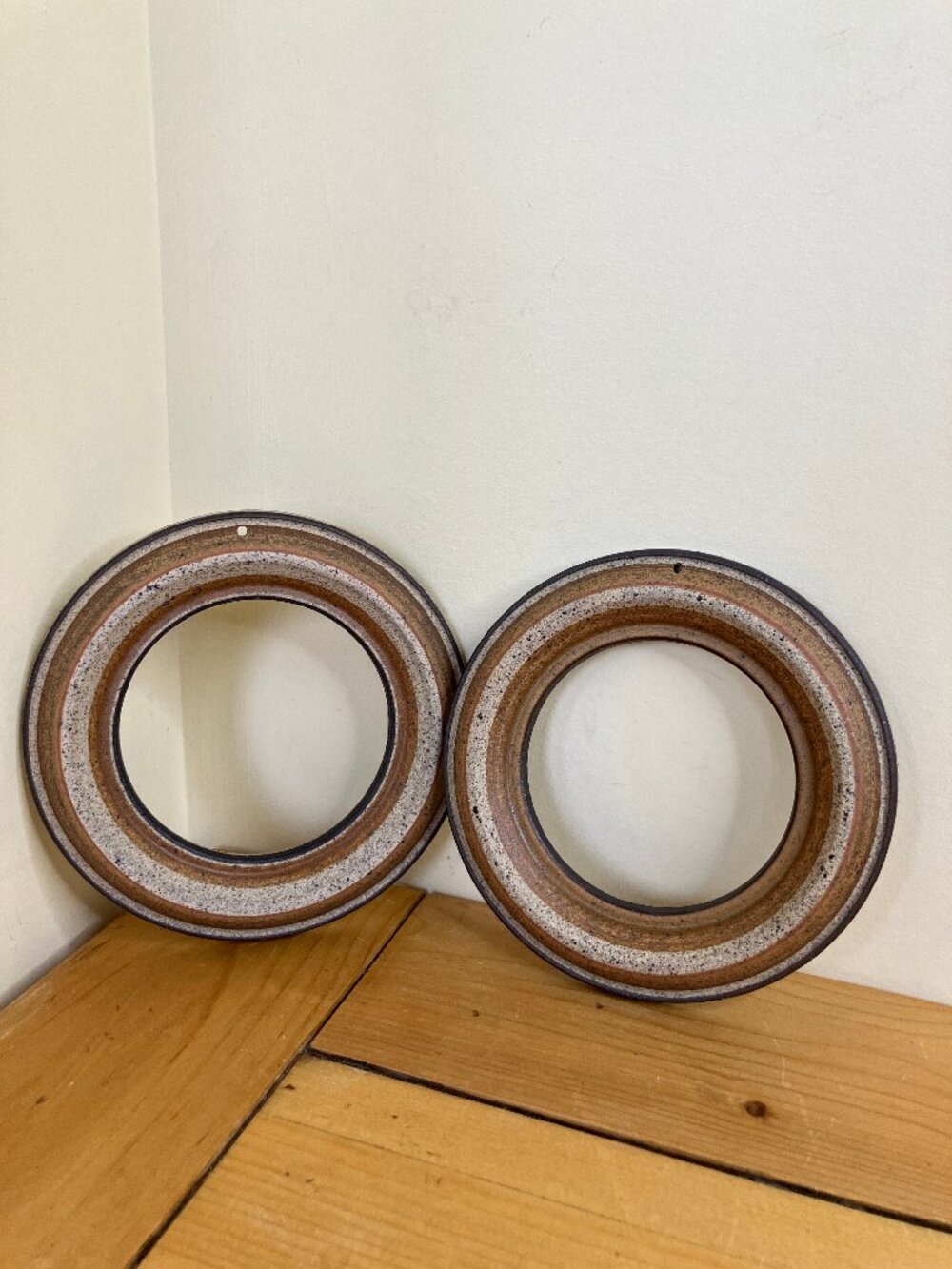 Stoneware Pottery Wall Ring 2 Decorative Ceramic Round Frame 5-7/8" Brown Stripe